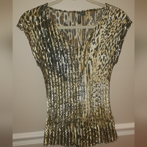 Milano Black & Gold Pleated Short Sleeveless Shirt Fabulous Print Ladies Small - Picture 2 of 3